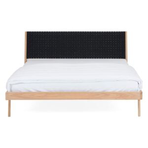 Łóżko z litego drewna dębowego z czarnym zagłówkiem Gazzda Fawn, 180x200 cm
