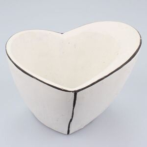 Doniczka betonowa w kształcie serca Dakls Vintage Heart