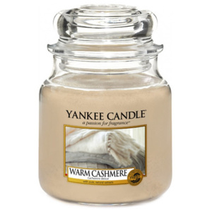 Świeca zapachowa Yankee Candle Rozgrzewający Kaszmir, czas palenia 65–90 godzin