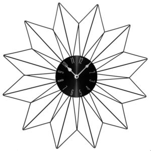 Zegar ścienny w kształcie gwiazdy wyposażony w metalową tarczę
