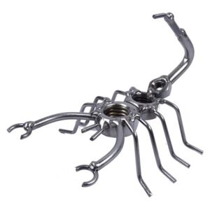 Metalowa figurka Skorpion