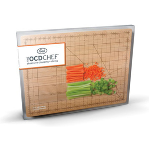 Drewniana deska z miarką do równego krojenia FRED THE OCD CHEF 31x23,5 cm