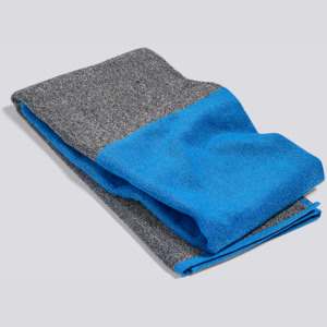 HAY ręcznik COMPOSE 140x70, niebieski