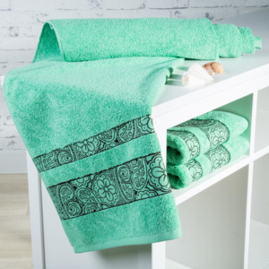 Ręcznik kąpielowy frotté Madryd zielony