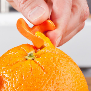 Obieracz do cytrusów (cytryny, limonki, pomarańczy, mandarynki, grejpfruta) TOMORROW'S KITCHEN Citrus peeler
