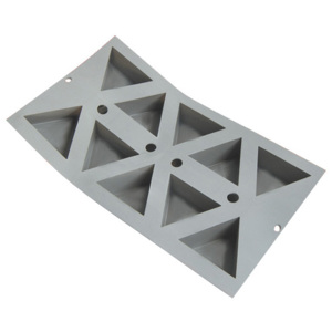 De Buyer Profesjonalna forma silikonowa do 10 ciastek trójkątnych Elastomoule®