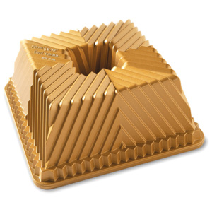 Nordic Ware Forma do babki kwadratowa Bavaria Cube Bundt® złota