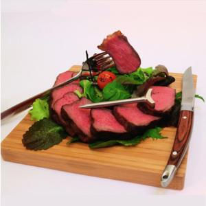 Zestaw do smażenia i serwowania steków MASTRAD (noże, termometr, 3 przyprawy) - usmaż idealny stek