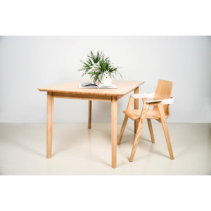 Nierozkładany stół z litego drewna jesionowego T