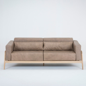 Jasnobrązowa sofa 3-osobowa z konstrukcją z litego drewna dębowego Gazzda Fawn