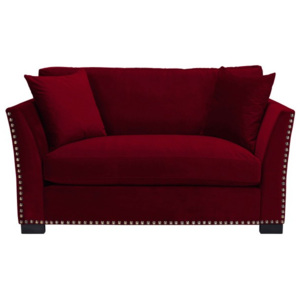 Czerwona sofa 2-osobowa The Classic Living Pierre