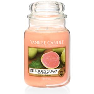 Świeca zapachowa Yankee Candle Delicious Guava