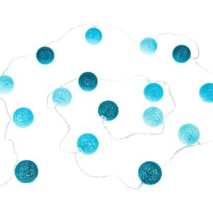 Girlanda LED złożona z szesnastu niewielkich kulek wykonanych z bawełnianej nici w kolorze niebieskim