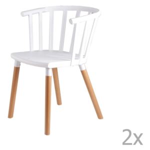 Zestaw 2 białych krzeseł z drewnianymi nogami sømcasa Jenna